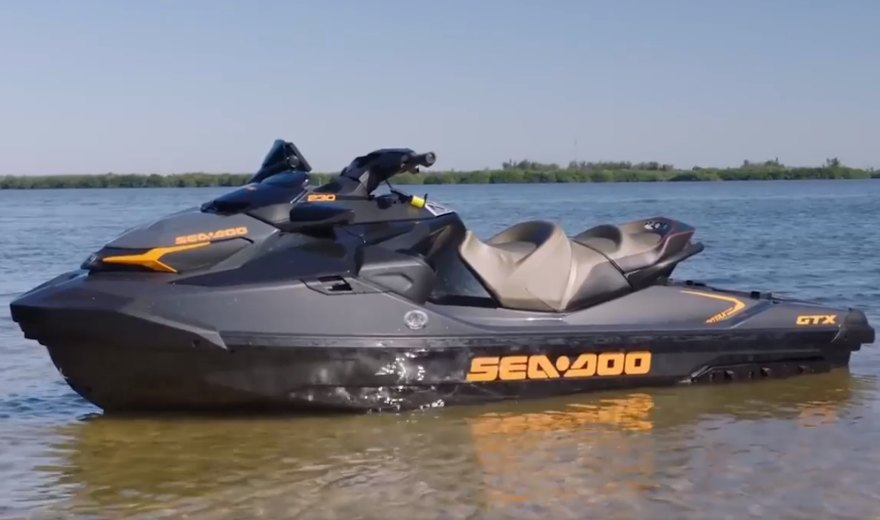 Гидроцикл Sea-Doo GTX Limited 300