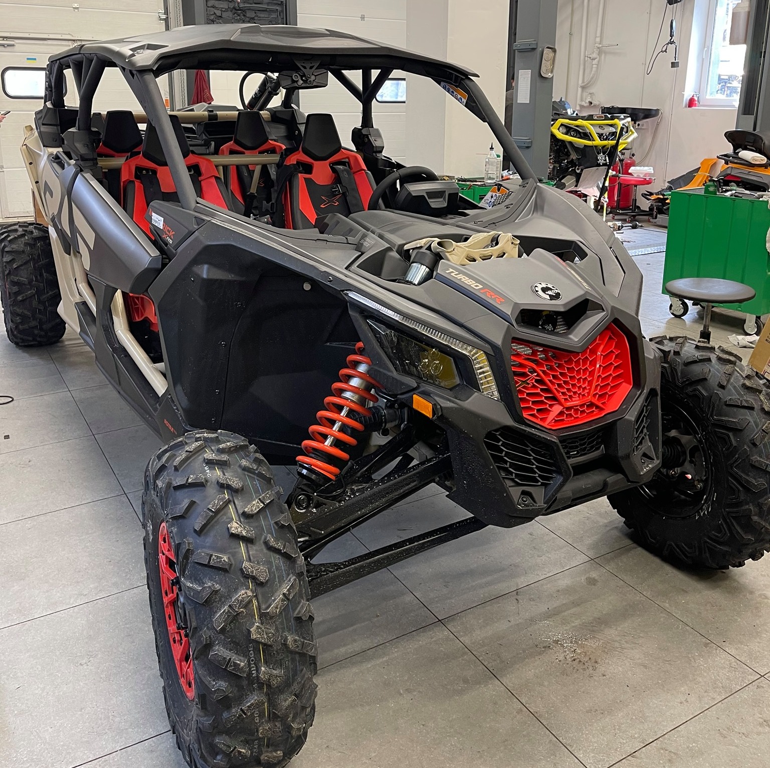 Квадроцикл Can-Am Maverick MAX XRS Smart-Shox 2021