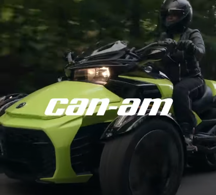CAN-AM ON-ROAD 2022 шляхи відкриті більш, ніж коли-небудь.